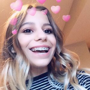 Meet your Posher, Eva